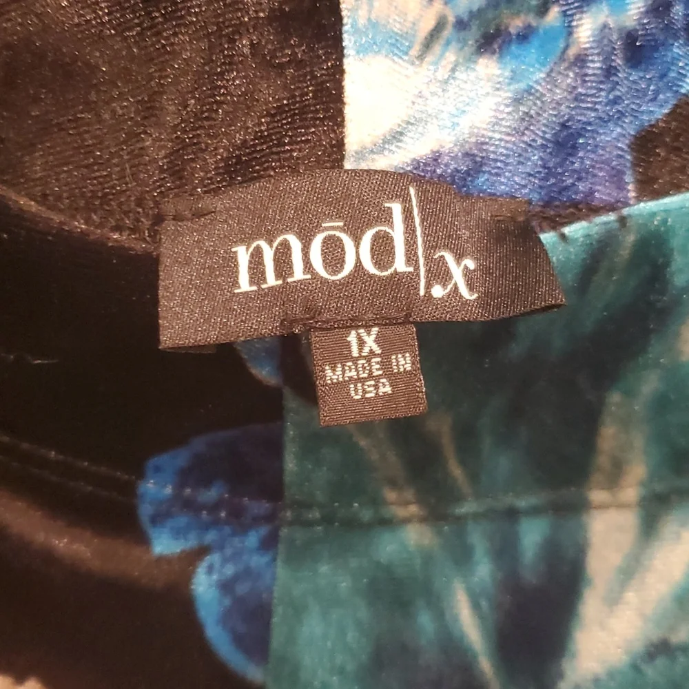 NWOT Mod X floral print stretch velvet black pants - Picture 4 of 8